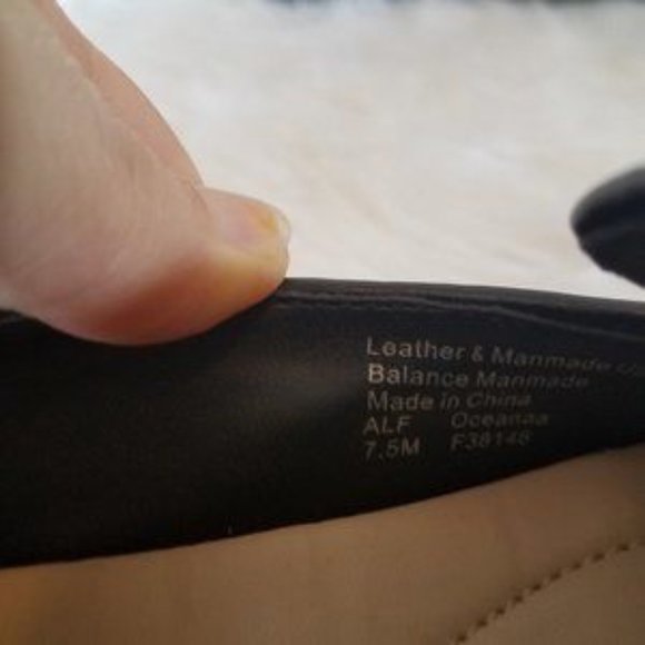 NWB Alfani black flats leather shoes size 7.5 - Picture 7 of 7